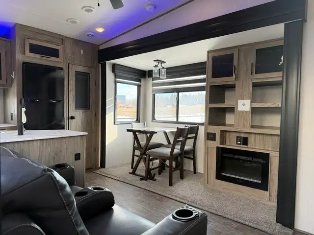2022 Forest River ARCTIC WOLF 261 RK in Travel Trailers & Campers in St. Albert - Image 10