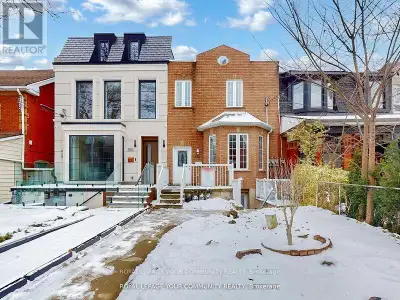 MAIN - 176 LISGAR STREET W Toronto (Little Portugal), Ontario