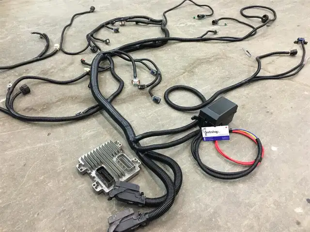 LS Wire Harness with PCM Computer Tuning - LS1 LT1 Vortec in Engine & Engine Parts in Oshawa / Durham Region - Image 9