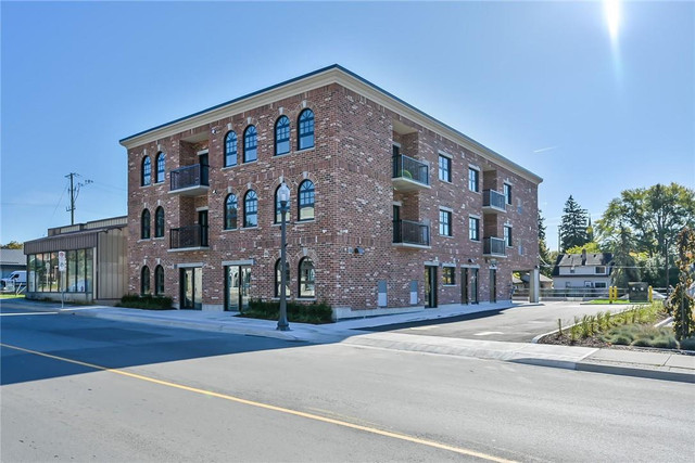 15 Talbot Street W, Unit #103 Cayuga, Ontario in Condos for Sale in Hamilton