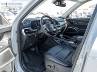 Come see this 2023 Kia Telluride EX while we still have it in stock! *You Can't Beat the Price with... (image 6)