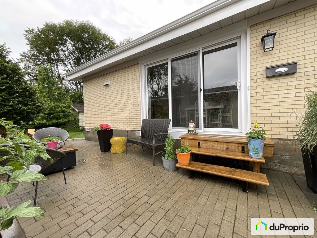 $435,000 - Bungalow for sale in St-Romuald — photo 2