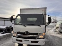 2020 Hino 195 Ryder Stock ID: 278829 Transmission Type/Speed: AUTO 6 Engine: DIESEL J05E-TP '17 210/... (image 1)