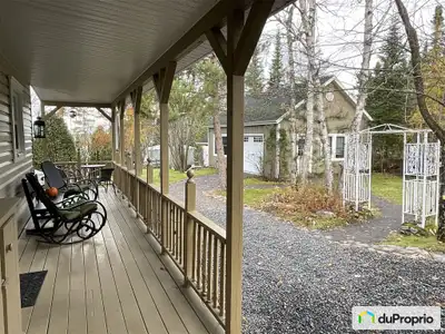 Magnifique cottage bord du Lac Labrecque - Un havre de paix clé en main, 4 saisons Découvrez ce magn...