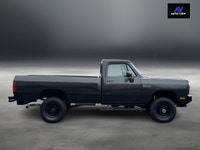 Welcome to Auto View! JUST LANDED!! 1993 Dodge Ram 250!! **RESTORED** **ALL STOCK**NO MODIFICATIONS*... (image 4)