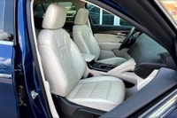 2.0 L 4 Cyl Engine Vehicle Options: Leather Interior, Panoramic Roof, Adaptive Cruise Control, Wirel... (image 6)