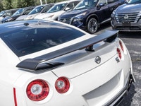 2017 Nissan GT-R Track Edition LOCAL VEHICLE CLEAN CARFAX Pearl White VR38DETT 3.8L V6 DOHC Twin Tur... (image 6)