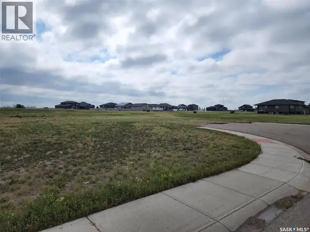 1956 COTEAU AVENUE Weyburn, Saskatchewan in Land for Sale in Regina - Image 5