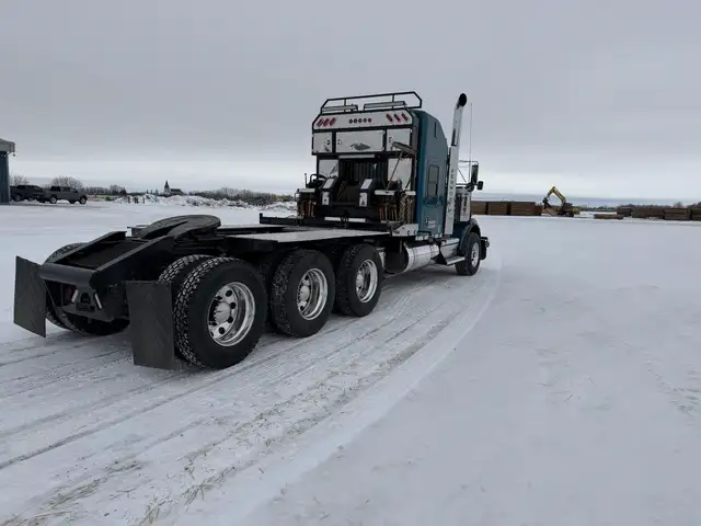 2018 KENWORTH T800 in Heavy Trucks in Kamloops - Image 8