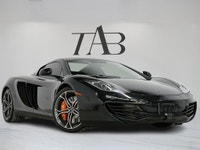 The 2014 McLaren MP4-12C Spider is a stunning blend of cutting-edge technology. This local Ontario v... (image 5)