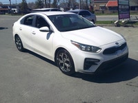 2020 Kia Forte Price $11999 178500 KM ON or QC Safety Included Warranty Included Carfax Included Aut... (image 1)
