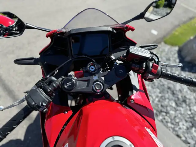 2025 Honda CBR500R ABS in Sport Bikes in Kitchener / Waterloo - Image 20