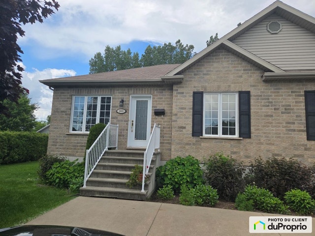$350,000 - Semi-detached - Trois-Rivières (Trois-Rivières-Ouest) — photo 2