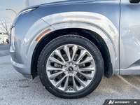 | Applink/Apple Carplay And Android Auto | Brake Assist | Electronic Stability Control | Four-Wheel... (image 8)