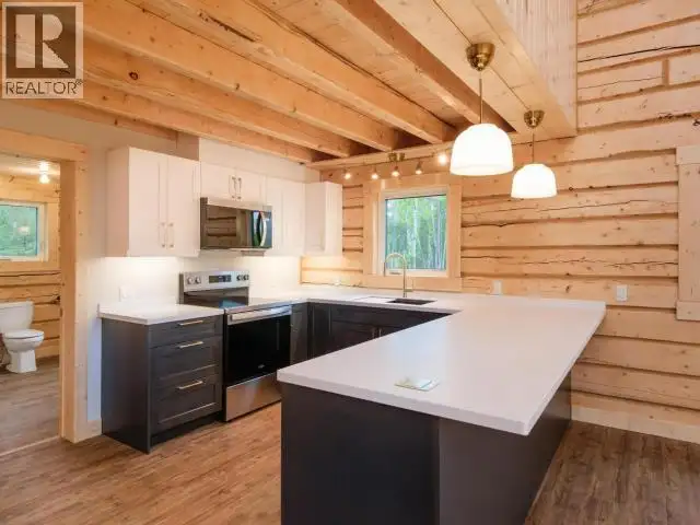 400 URSA WAY Whitehorse North, Yukon in Houses for Sale in Whitehorse - Image 12