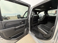 Built for serious work and long-haul comfort, this used 2024 RAM 3500 Limited delivers heavy-duty di... (image 5)
