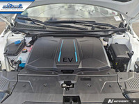 Look at this 2023 Hyundai IONIQ 5 Preferred Luxury AWD | Long Range | Leather | 360 Camera | HUD | B... (image 8)