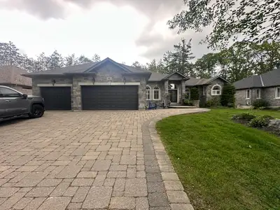 Minnesing, 6 bedroom 5 bathroom, 3 car garage and more