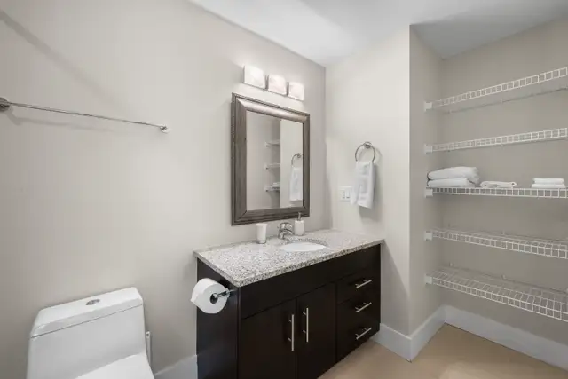 AK206 2 Bedroom Furnished Apartment in Long Term Rentals in Dartmouth - Image 13