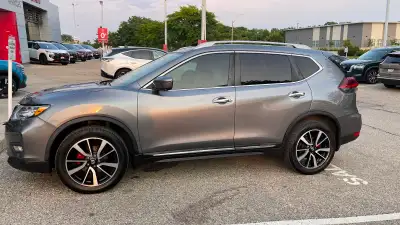 2020 Nissan Rogue SL AWD — Well Maintained, Loaded & Ready to Go Selling my 2020 Nissan Rogue SL AWD...