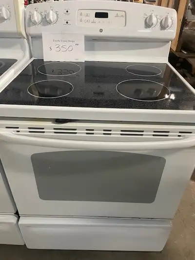 Cuisinière blanche vitrocéramique GE, View more