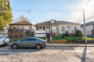 34 DOUGLAS AVENUE Hamilton (Industrial Sector), Ontario