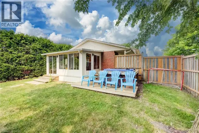 85 FOXHUNT Road Waterloo, Ontario in Houses for Sale in Kitchener / Waterloo - Image 35