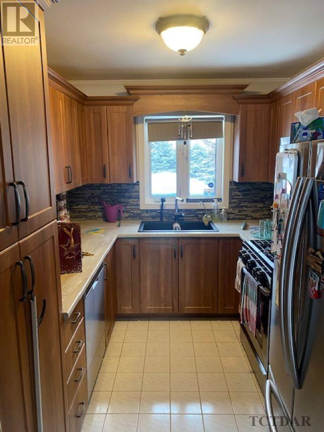 465 Delmonte LN Timmins, Ontario in Houses for Sale in Timmins - Image 4