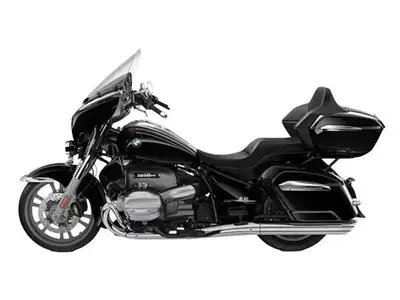 Base MSRP: $28,995Factory Options:Comfort SeatAdaptive HeadlightHill Start ControlDesign Package - B...