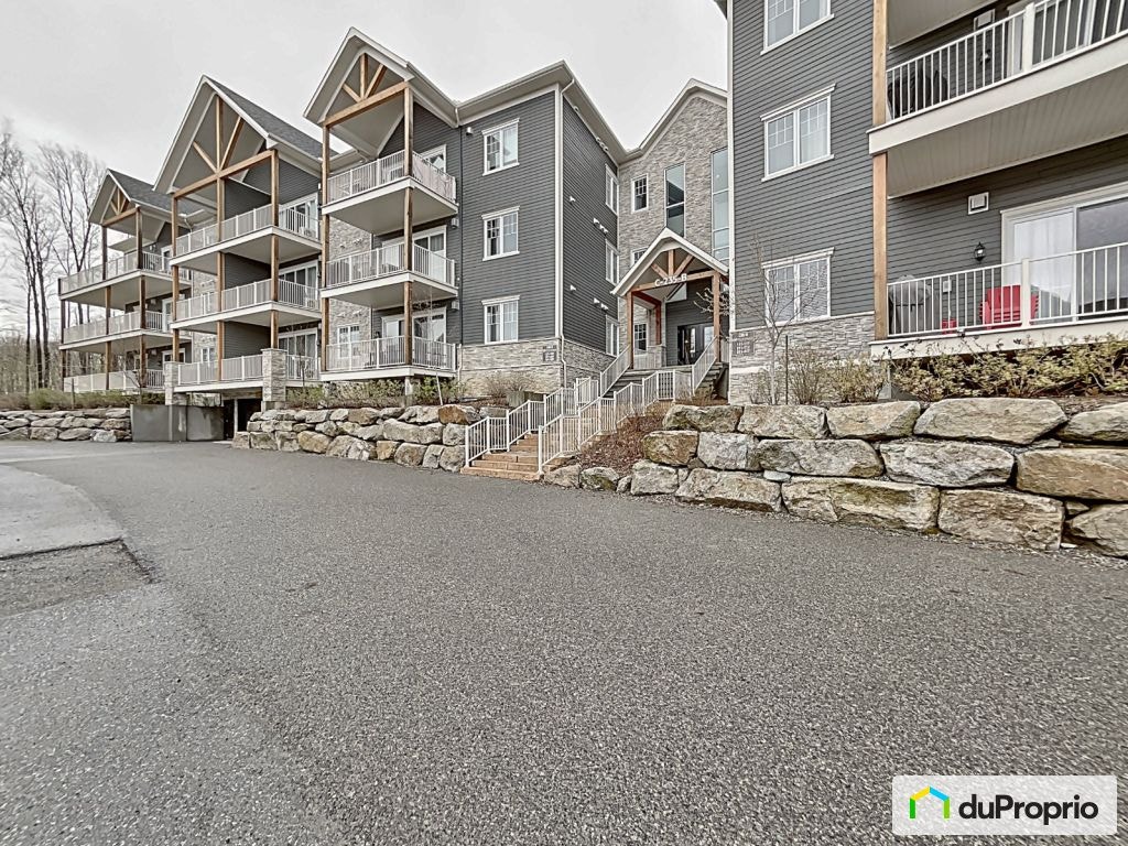 $899,000 - Condominium for sale in Bromont — photo 1