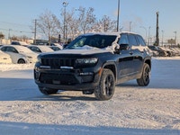 The New 2025 Jeep Grand Cherokee Limited blends sophisticated style with capable performance. Finish... (image 1)