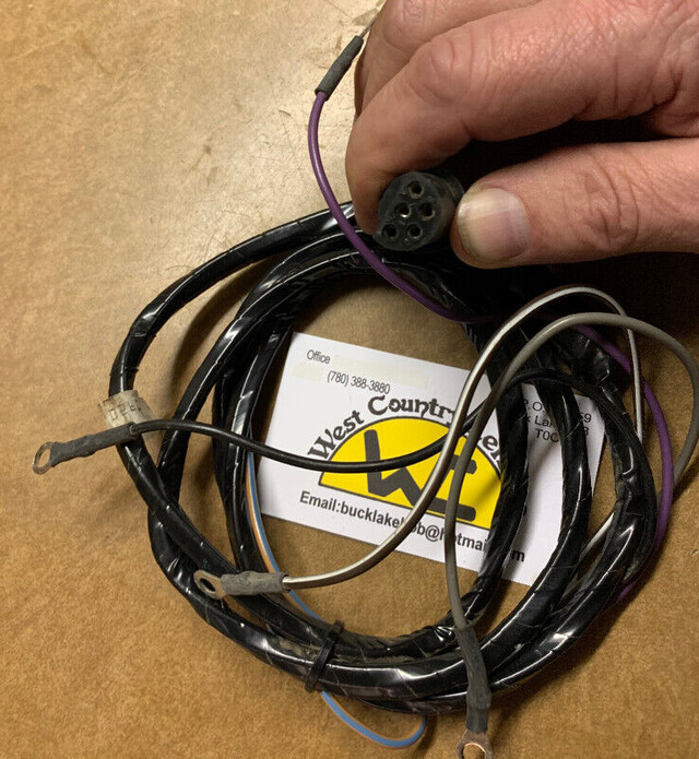B. QUICKSILVER 84-86396A8 REMOTE WIRING HARNESS A2A in Other in Edmonton