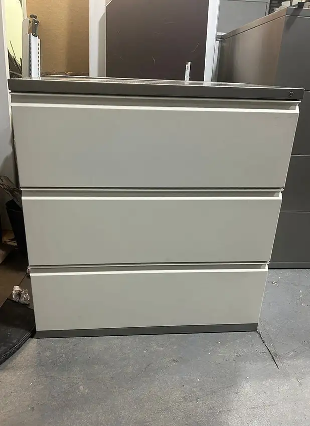 Herman Miller 3 Drawer Filing Cabinet!628632783481621221