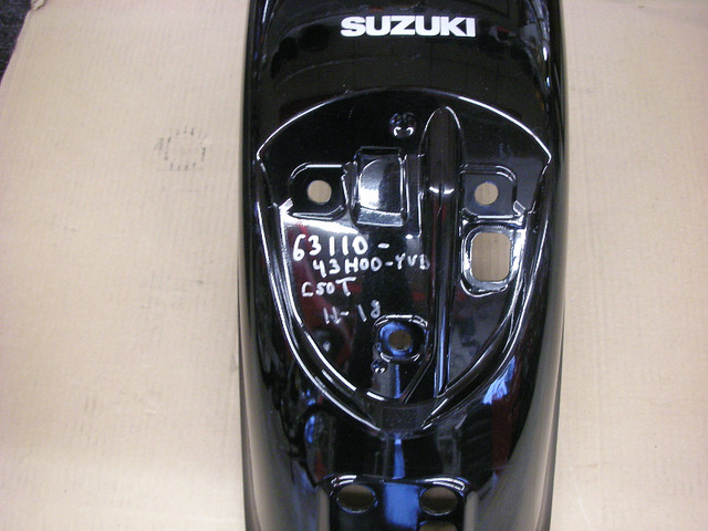 Used rear fender 2011 to 2019 Suzuki C50T 63110-43h00-YVB in Other in Stratford - Image 3