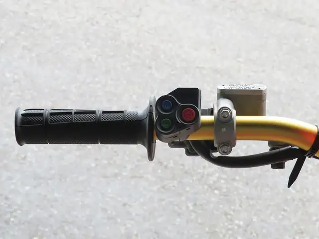 2023 Honda CRF450R Special Edition in Dirt Bikes & Motocross in Cambridge - Image 13