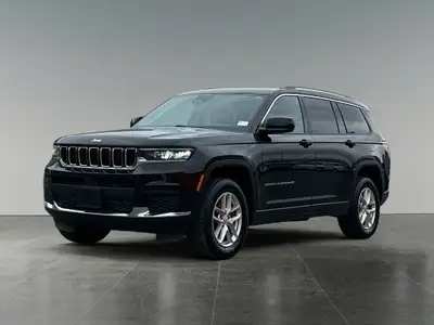 Thanks for viewing our House Of Cars Chinook Inventory! AMVIC licensed dealer! The 2023 Jeep Grand C...