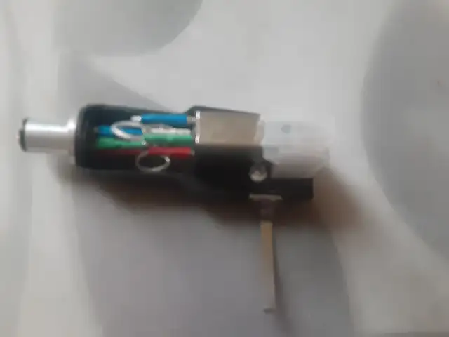 Stereo Turntable Headshell in Other in City of Toronto - Image 2