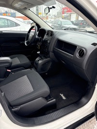Auto Global - Montréal 2009 Jeep Compass JAMAIS ACCIDENTÉE Air Climatisée, Mags Groupe Électrique De... (image 8)