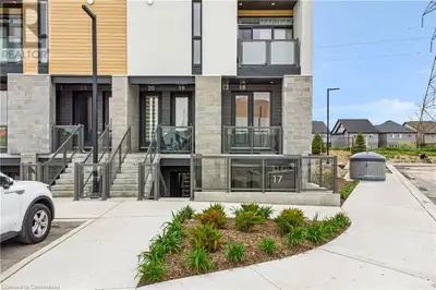 142 FOAMFLOWER Place Unit# 17 Waterloo, Ontario