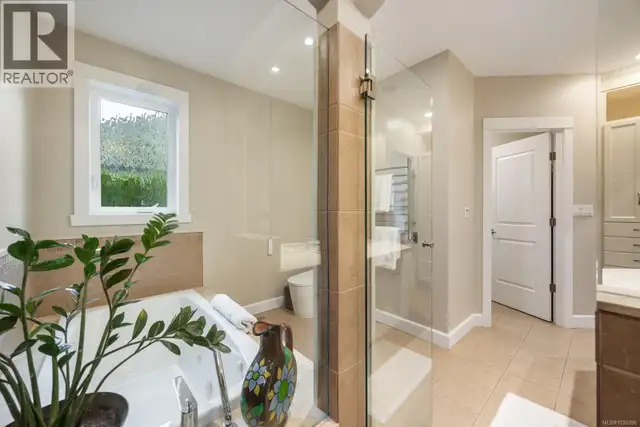 1614 Trumpeter Cres Courtenay, British Columbia in Houses for Sale in Comox / Courtenay / Cumberland - Image 26