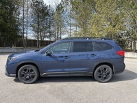 // ACCIDENT FREE!! // Discover family-ready confidence in Cayuga with this used 2023 Subaru Ascent O... (image 9)