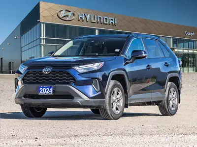 *Sunroof, Heated Steering Wheel, Power Liftgate, Heated Seats, Aluminum Wheels!* The Toyota RAV4 is...