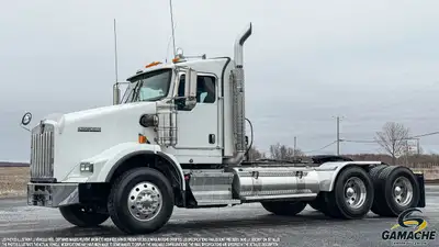 Heavy truck - # STOCK: C-37595 2017 KENWORTH T800 CAMION DE VILLE 2017 KENWORTH T800 DAY CAB Engine:...