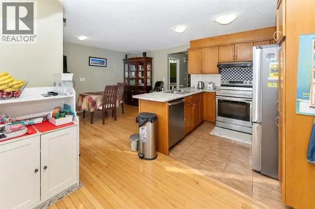 63 Hawkmount Green NW Calgary, Alberta in Houses for Sale in Calgary - Image 19