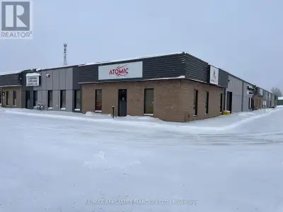 Unit 7 a 3,000 sq ft init and is part of a 30,000 sq ft light mixed use business park complex locate...