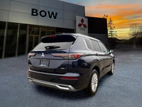 Savour the road in the stunning blue 2026 Mitsubishi Outlander SE S-AWC, a reliable AWD SUV that com... (image 4)