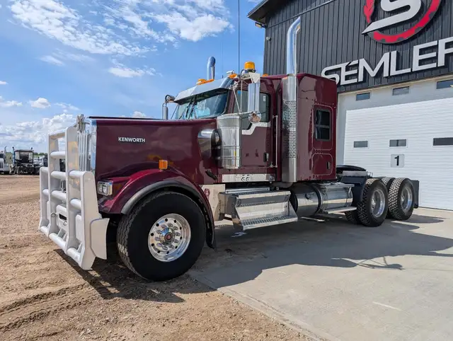 2020 KENWORTH W900L in Heavy Trucks in City of Montréal - Image 10