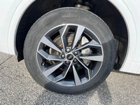This Audi Q5 delivers a Intercooled Turbo Gas/Electric I-4 2.0 L/121 engine powering this Automatic... (image 9)