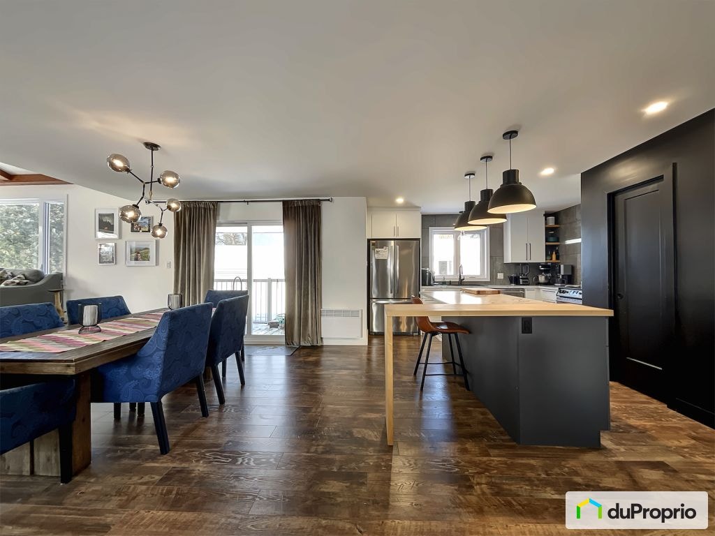 $440,000 - Bungalow for sale in Roberval — photo 3