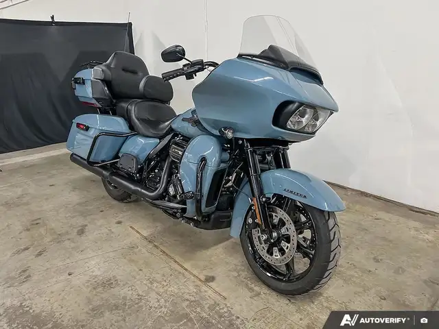 2024 Harley-Davidson FLTRK - Road Glide(TM) Limited in Sport Touring in Calgary - Image 4